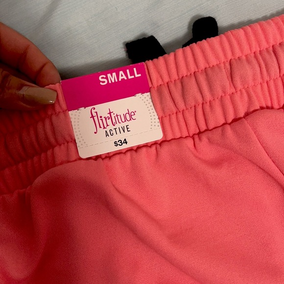 Bottom - Picture 2 of 2